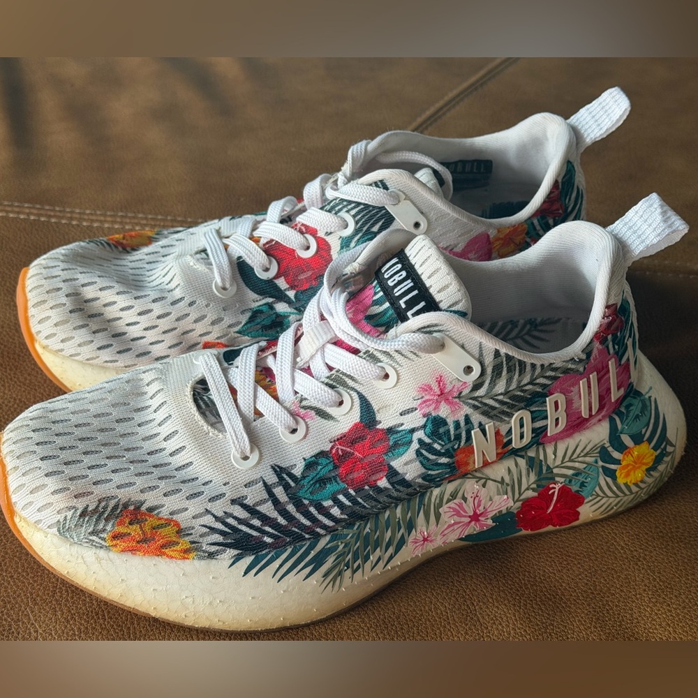 NOBULL women’s trainers